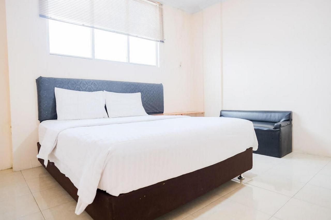 Waringin Residence Redpartner Medan Exterior photo